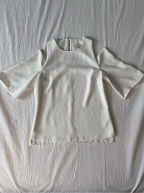 Ted Baker Size 4/6 Ivory Cold Shoulder Bell Sleeve Blouse Top Chic Minimalist